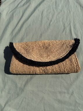 Tommy Bahama Islander Clutch